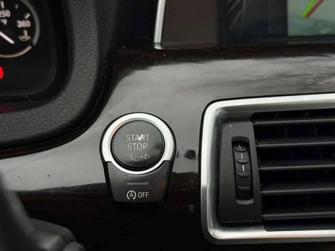 Used 2014 BMW 535i Gran Turismo xDrive image 19