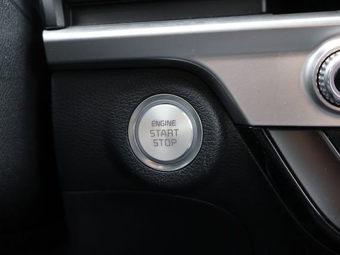 Used 2025 Kia Telluride S FWD image 34
