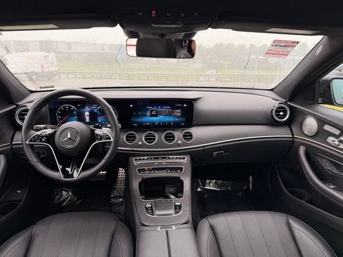 Used 2021 Mercedes-Benz E 450 4MATIC All-Terrain Wagon image 3