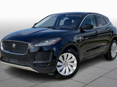 Used 2018 Jaguar E-PACE SE image 2