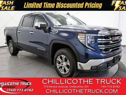 Used 2023 GMC Sierra 1500 SLT AWD/4WD image 1