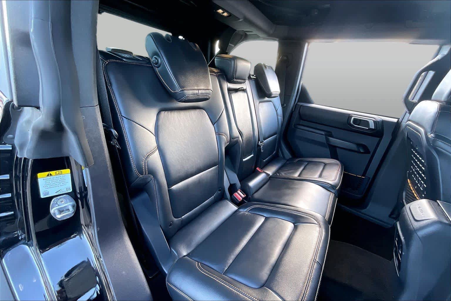 Used 2024 Ford Bronco Badlands AWD/4WD image 18