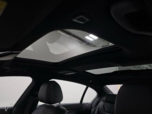 Used 2017 BMW 740i xDrive 740i xDrive Sedan image 12