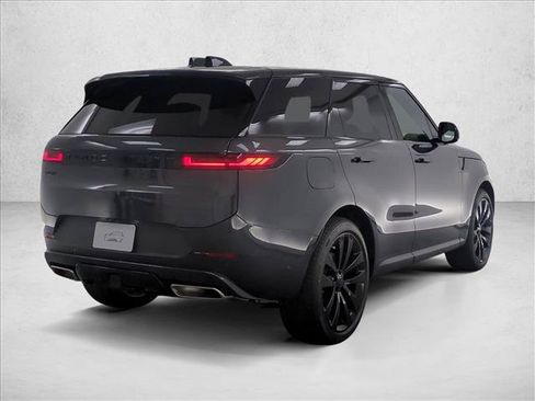 New 2026 Land Rover Range Rover Sport SE AWD/4WD image 2
