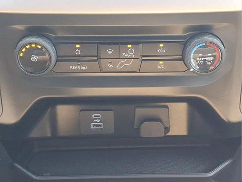 Certified 2023 Ford F150 XLT AWD/4WD image 18