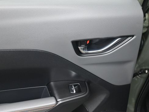 Used 2024 Subaru Crosstrek 2.5i Limited AWD/4WD image 14