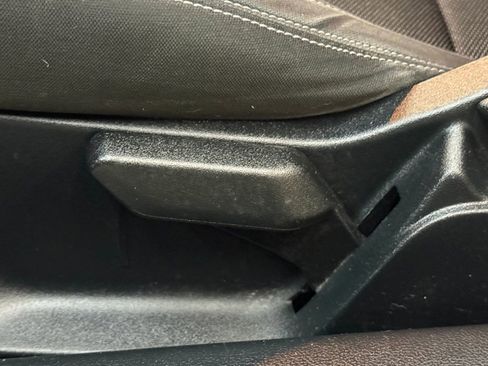 Used 2015 Ford Mustang Coupe image 21