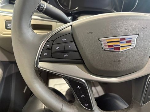 Certified 2023 Cadillac XT5 Premium Luxury w/ LPO, Floor Liner Package image 12