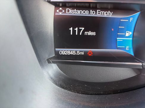 Used 2018 Ford Explorer Limited AWD/4WD image 17