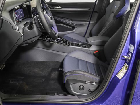 New 2026 Volkswagen Golf image 20