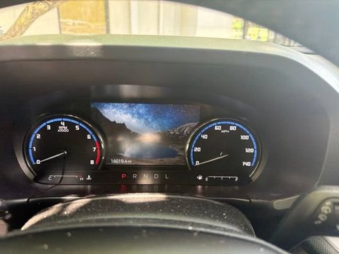 Used 2024 Ford Bronco Sport Outer Banks w/ Tech Package AWD/4WD image 11