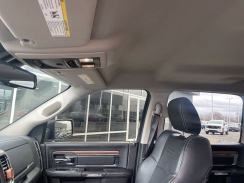 Used 2017 RAM 1500 Laramie w/ Convenience Group image 18