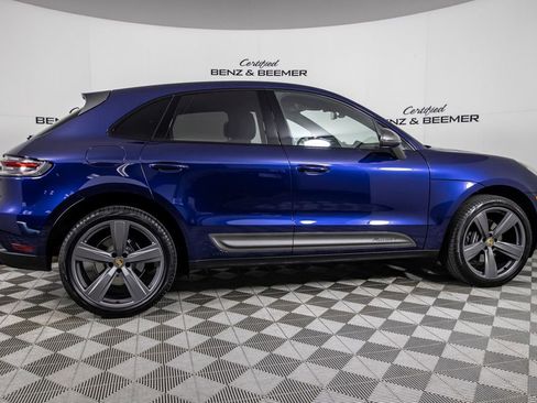 Used 2025 Porsche Macan AWD/4WD image 4
