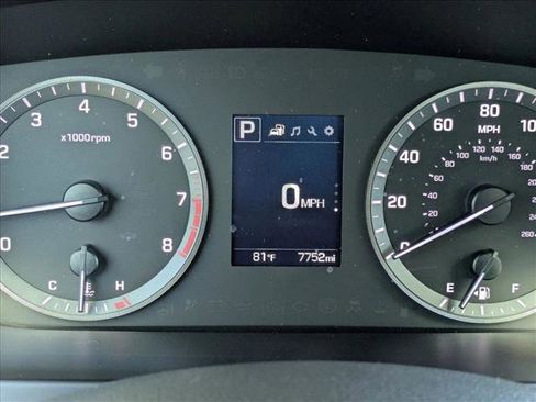 Used 2017 Hyundai Sonata SE FWD image 11