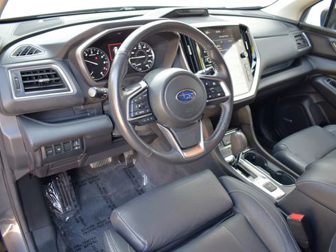 Used 2024 Subaru Ascent Limited w/ Technology Package AWD/4WD image 3