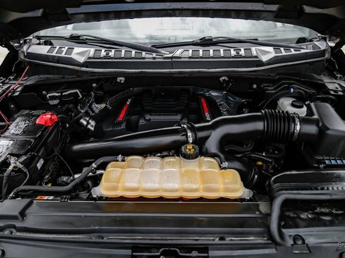 Used 2019 Ford F150 Raptor w/ Equipment Group 802A Luxury AWD/4WD image 3