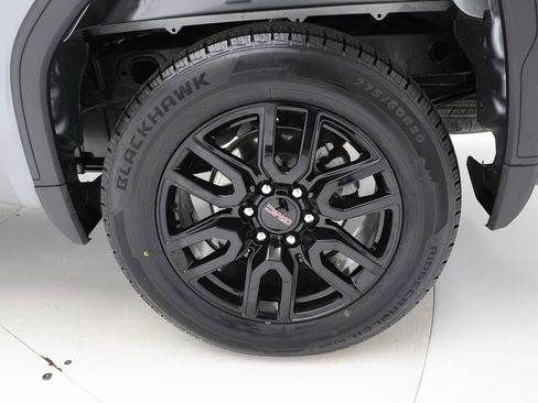 Used 2024 GMC Sierra 1500 Elevation AWD/4WD image 11