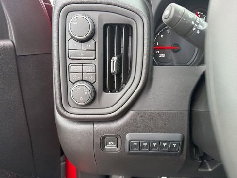 New 2026 Chevrolet Silverado 2500 Custom w/ Custom Convenience Package image 34