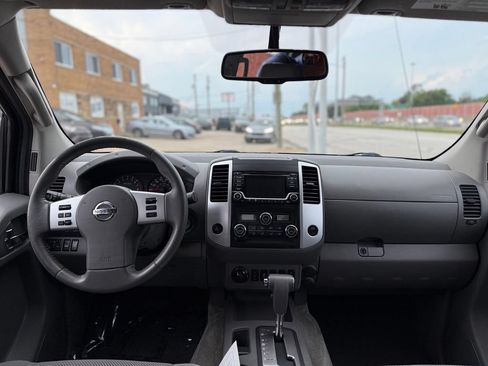 Used 2016 Nissan Frontier SV w/ SV Value Truck Package AWD/4WD image 22