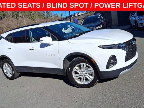 Used 2020 Chevrolet Blazer LT image 2
