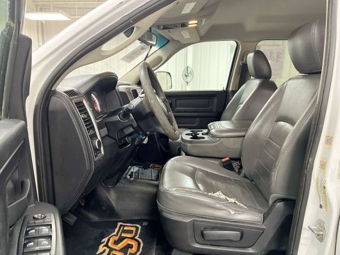 Used 2016 RAM 5500 Tradesman w/ Ambulance Prep Group image 15