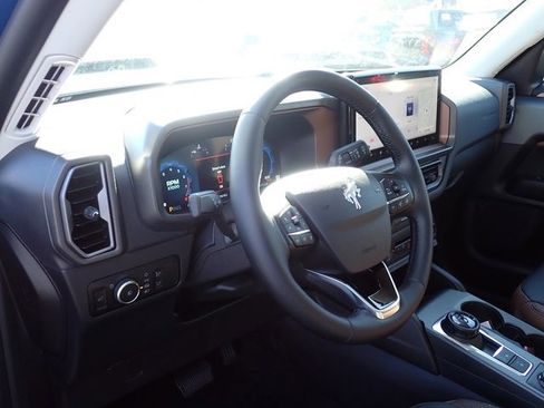 Used 2025 Ford Bronco Sport Outer Banks w/ Outer Banks Tech Package+ image 14