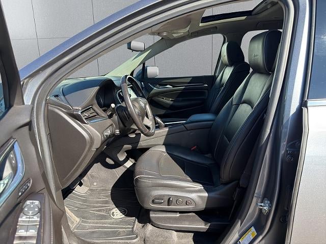 Used 2020 Buick Enclave Avenir w/ Avenir Technology Package AWD/4WD image 24