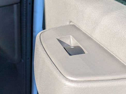 New 2025 Chevrolet Express 2500 w/ Driver Convenience Package image 24