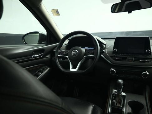 Used 2021 Nissan Altima 2.5 SR FWD image 65