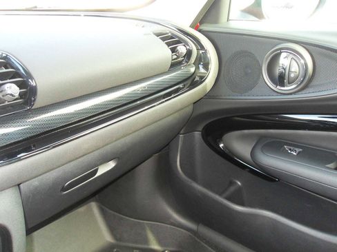 Used 2022 MINI Cooper Clubman S image 35