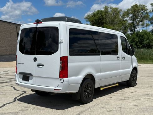 Used 2020 Mercedes-Benz Sprinter 1500 w/ Driver Convenience Package image 3