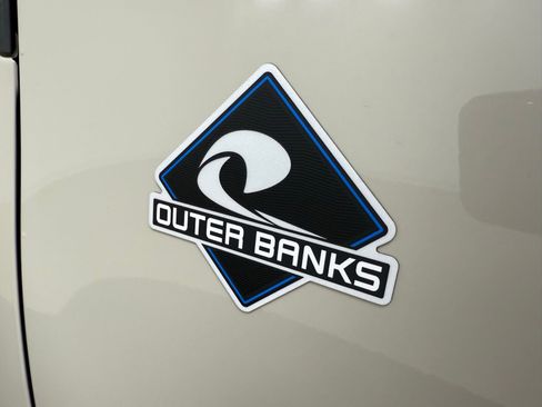 Used 2025 Ford Bronco Sport Outer Banks w/ Outer Banks Tech Package+ image 11