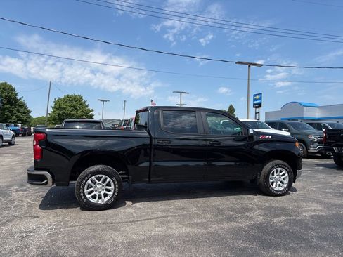 New 2026 Chevrolet Silverado 1500 LT w/ Z71 Off-Road Package AWD/4WD image 3