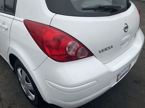 Used 2010 Nissan Versa 1.8 S image 27