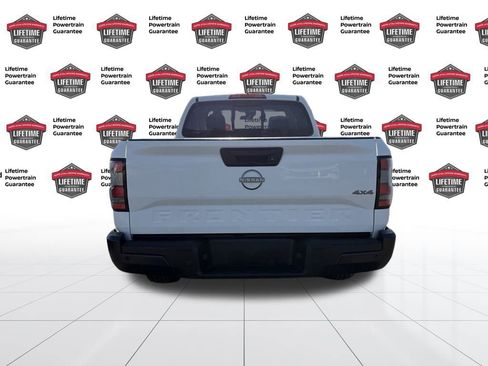 New 2026 Nissan Frontier S image 4
