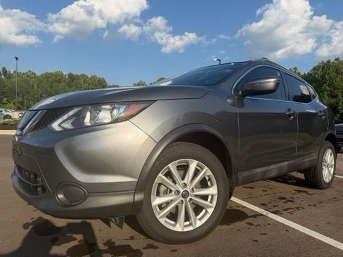 Used 2019 Nissan Rogue Sport SV FWD image 5