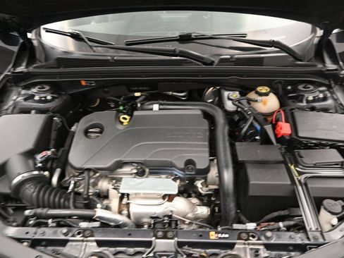 Used 2022 Chevrolet Malibu LT FWD image 19