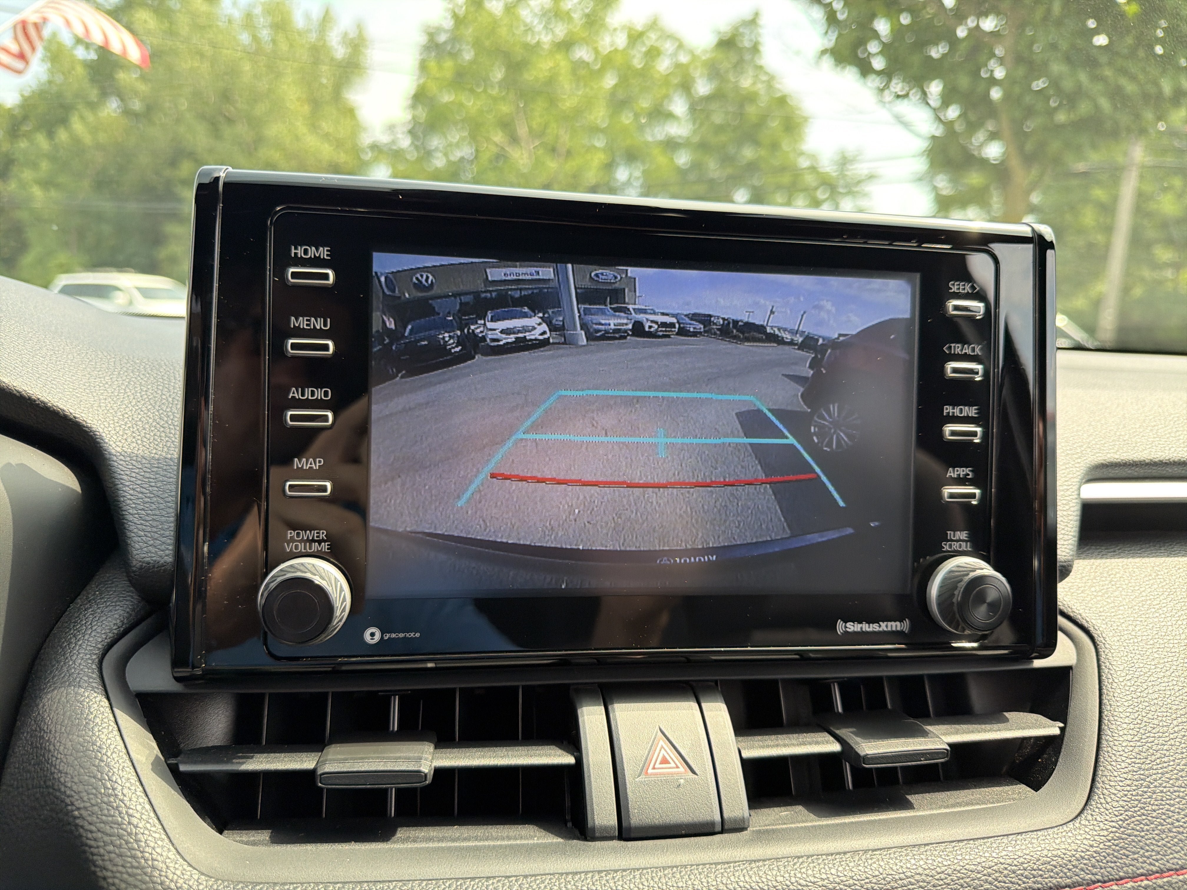Used 2021 Toyota RAV4 SE w/ Weather & Moonroof Package AWD/4WD image 20