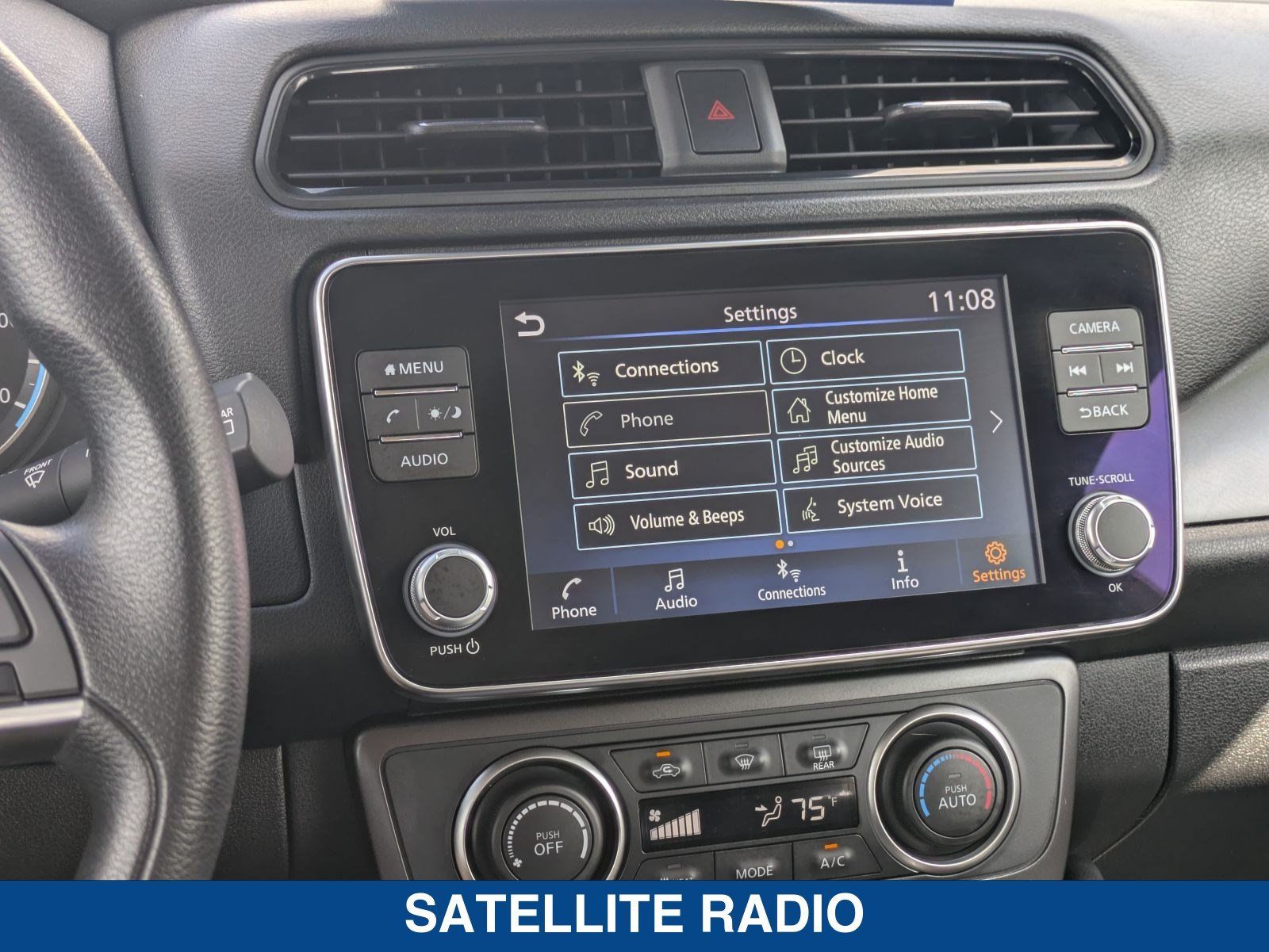 Used 2025 Nissan Leaf S FWD image 30