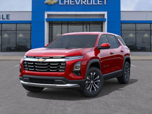 New 2026 Chevrolet Equinox LT w/ Safety and Technology Package image 6