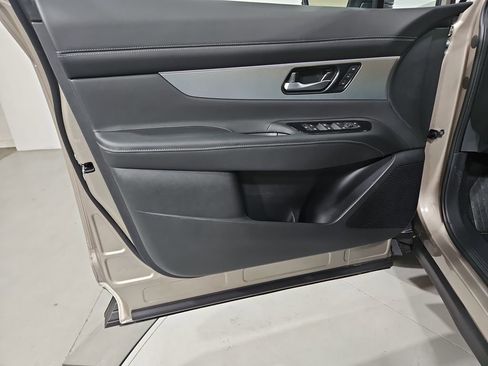 New 2026 Nissan Murano SL image 11