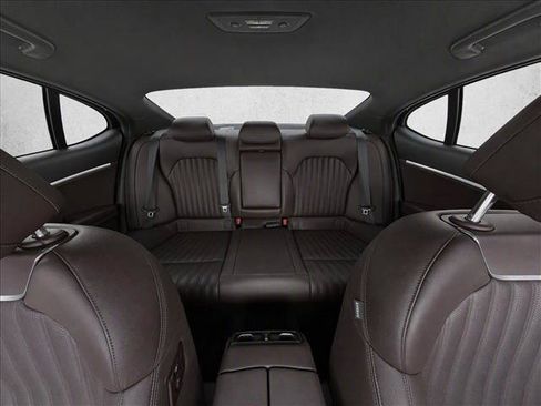 Used 2022 Genesis G70 2.0T w/ Prestige Package AWD/4WD image 21