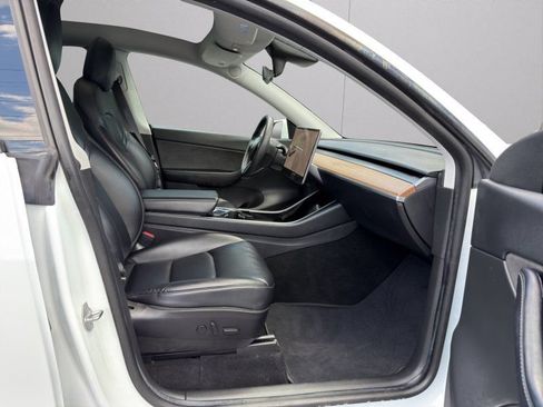 Used 2020 Tesla Model Y Long Range AWD/4WD image 13