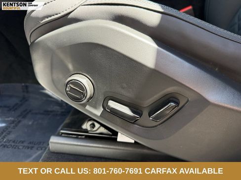 Used 2025 Volvo XC90 B6 Plus AWD/4WD image 27