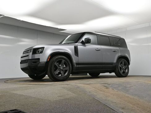 Used 2023 Land Rover Defender 110 X-Dynamic SE AWD/4WD image 42