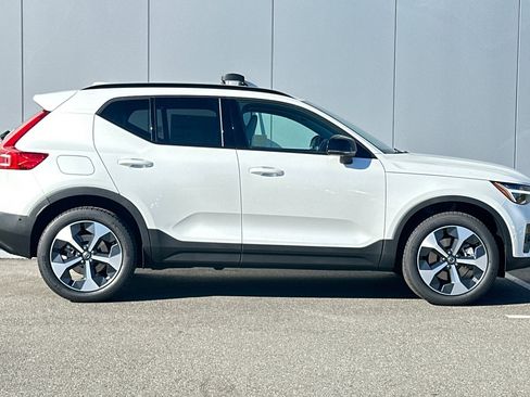 New 2026 Volvo XC40 B5 Plus w/ Protection Package Premier image 6