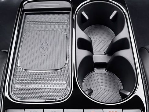 Used 2025 Hyundai Ioniq 5 SEL image 25