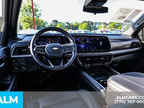 Used 2025 Chevrolet Tahoe LT AWD/4WD image 30