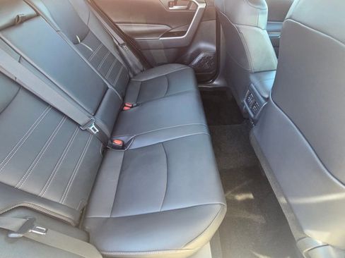 Certified 2025 Toyota RAV4 XLE Premium image 19