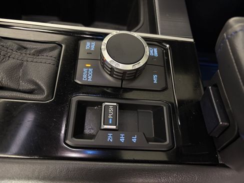 Used 2024 Toyota Tundra Platinum w/ TRD Off-Road Package image 39